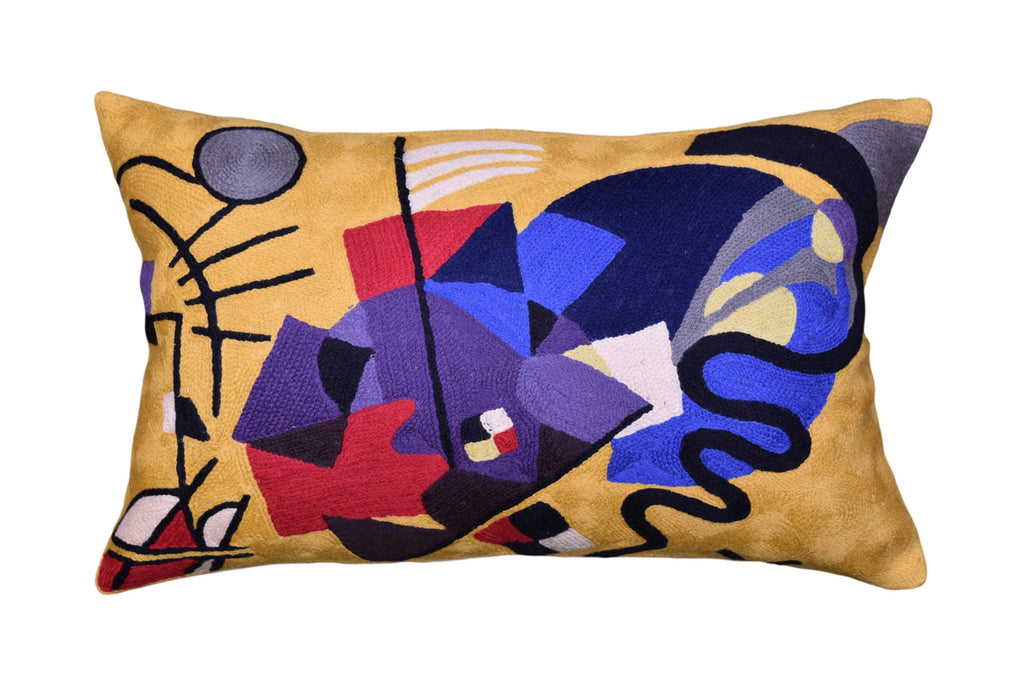 Contemporary pillow outlet